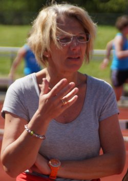 Kindertrainerin Gaby Engster